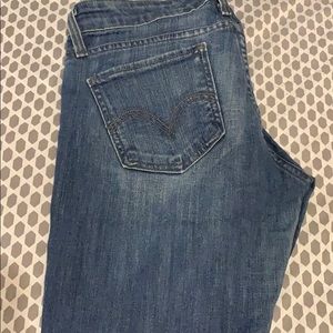 Levi’s Jeans